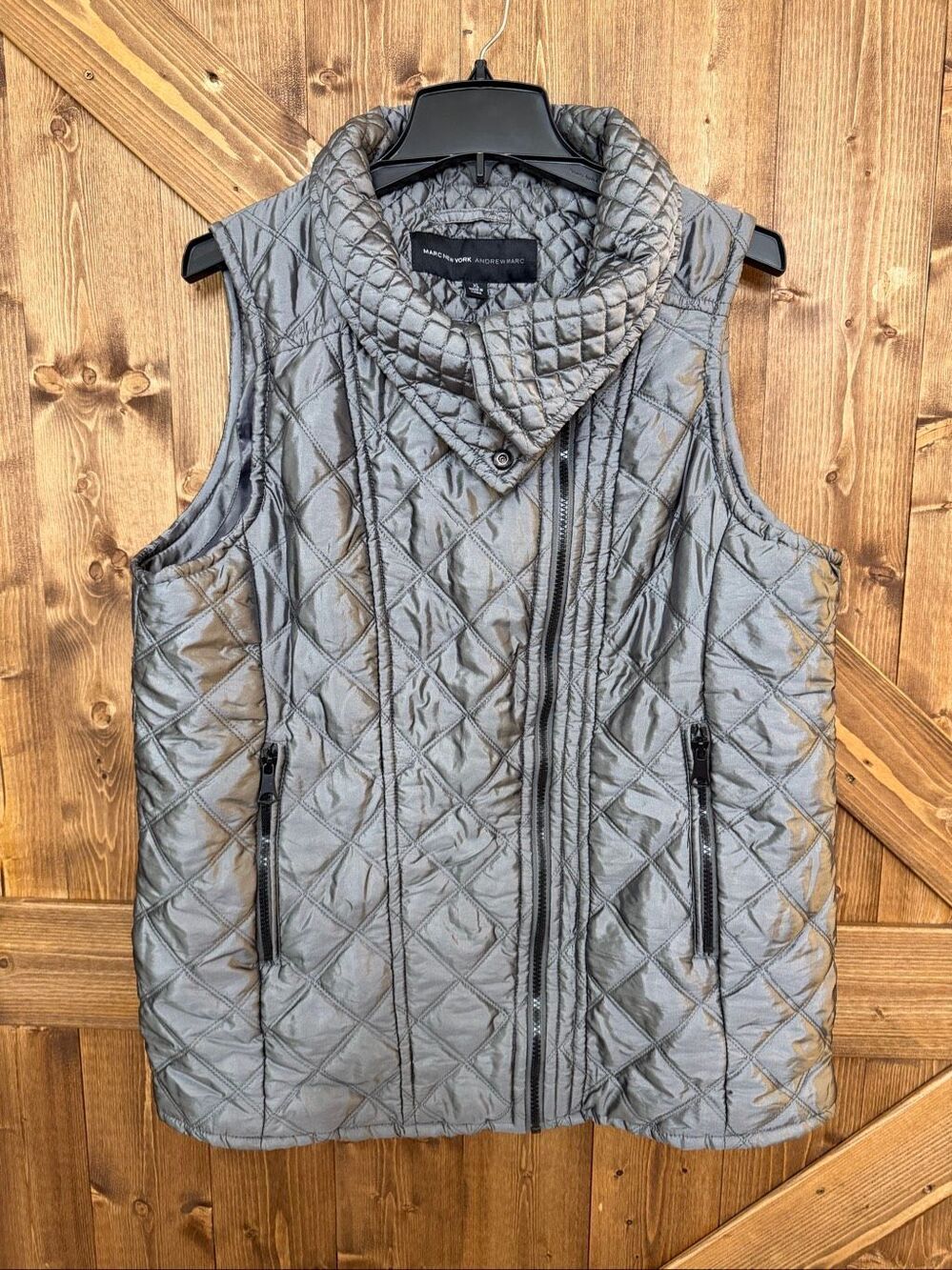 Marc New York Andrew Marc Women’s XL Metallic Silver Quilted Vest Asymmetrical Z